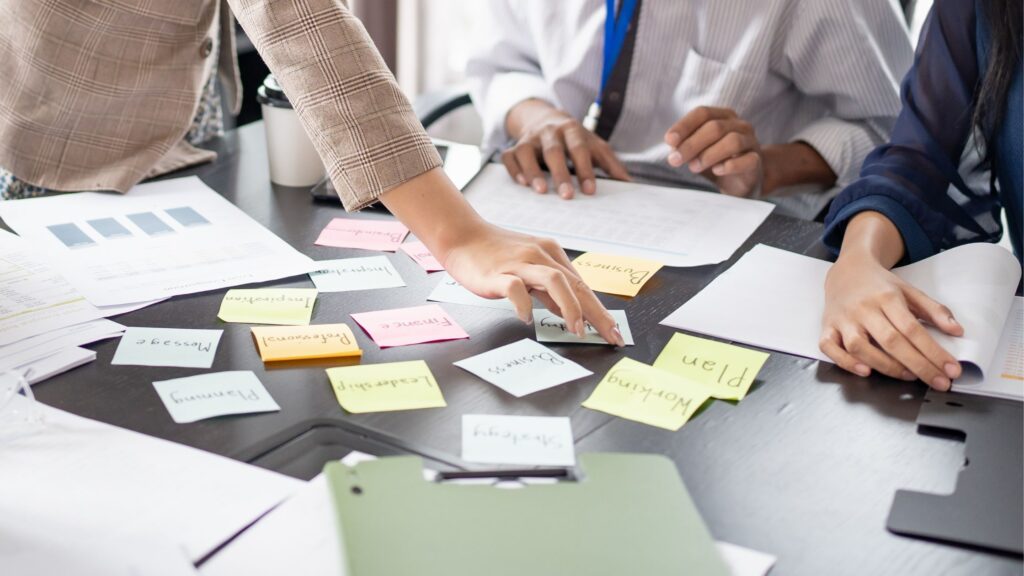 Cómo Organizar Mejor a tu Equipo para que Rinda Más Cada Semana